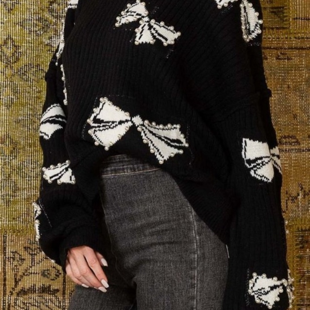 Sold 🔥POL Black holiday bead bowtie rib dolman sleeve sweater Christmas winter - Picture 1 of 6